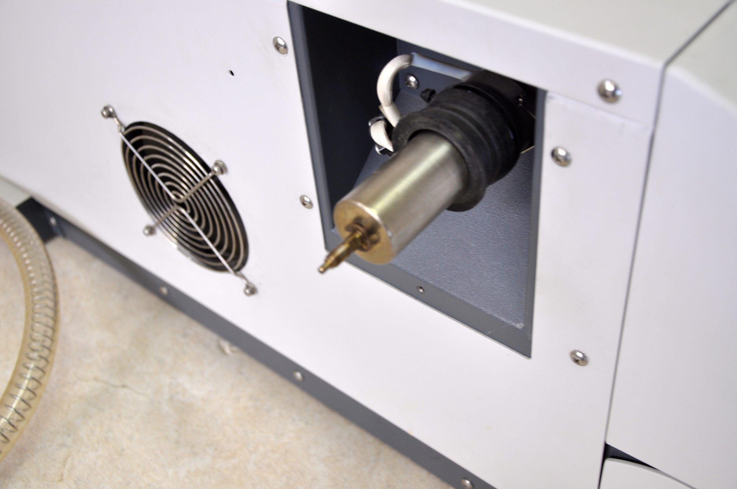 دستگاه GC-MS برند VARIAN مدل 300